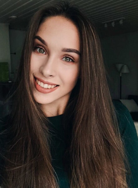 Julia pääsi lääketieteelliseen Mafyn avulla