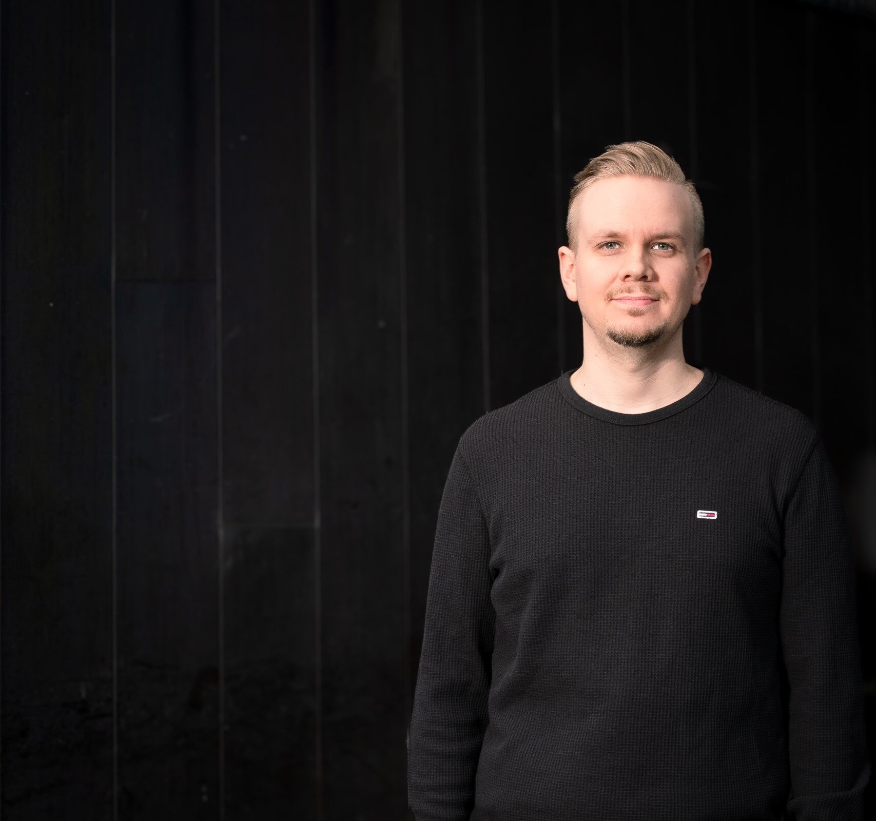 Lääkikseen Mafyn avulla päässyt Niko hymyilee